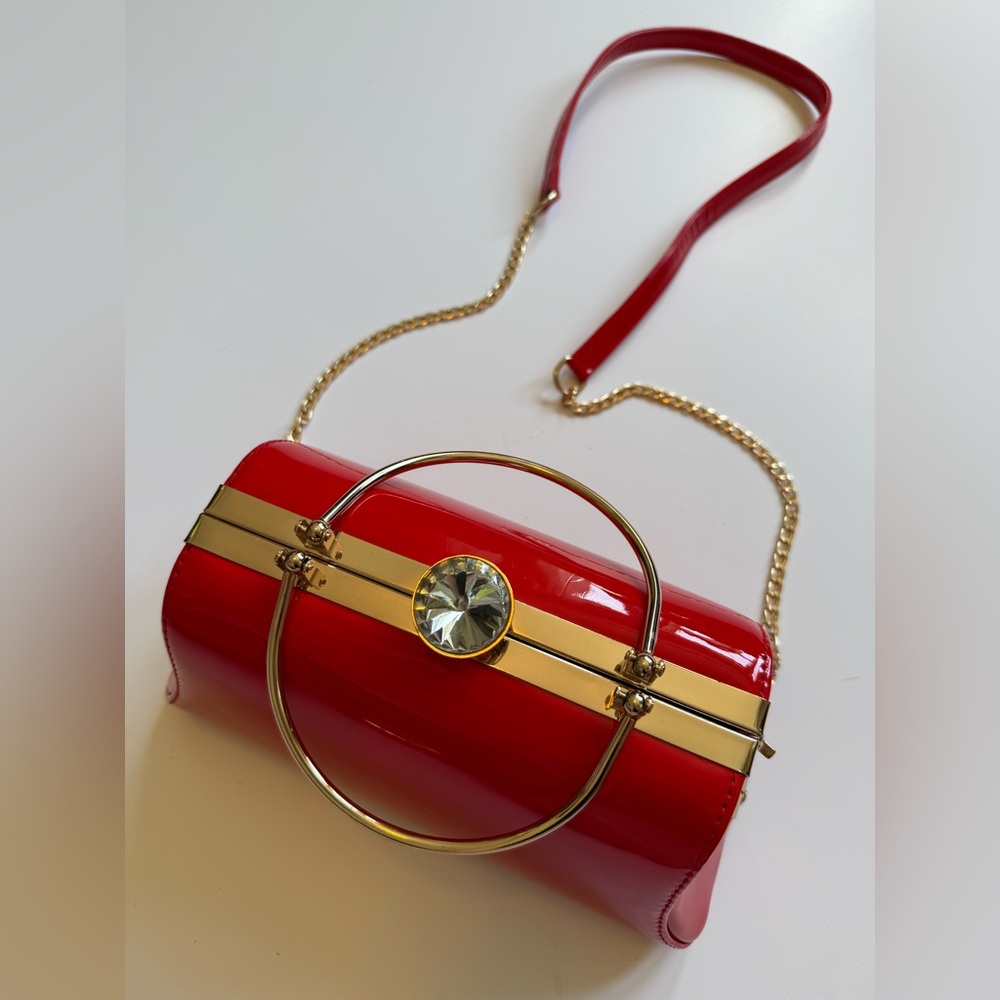 Red Patent Leather Diamond Snap Purse